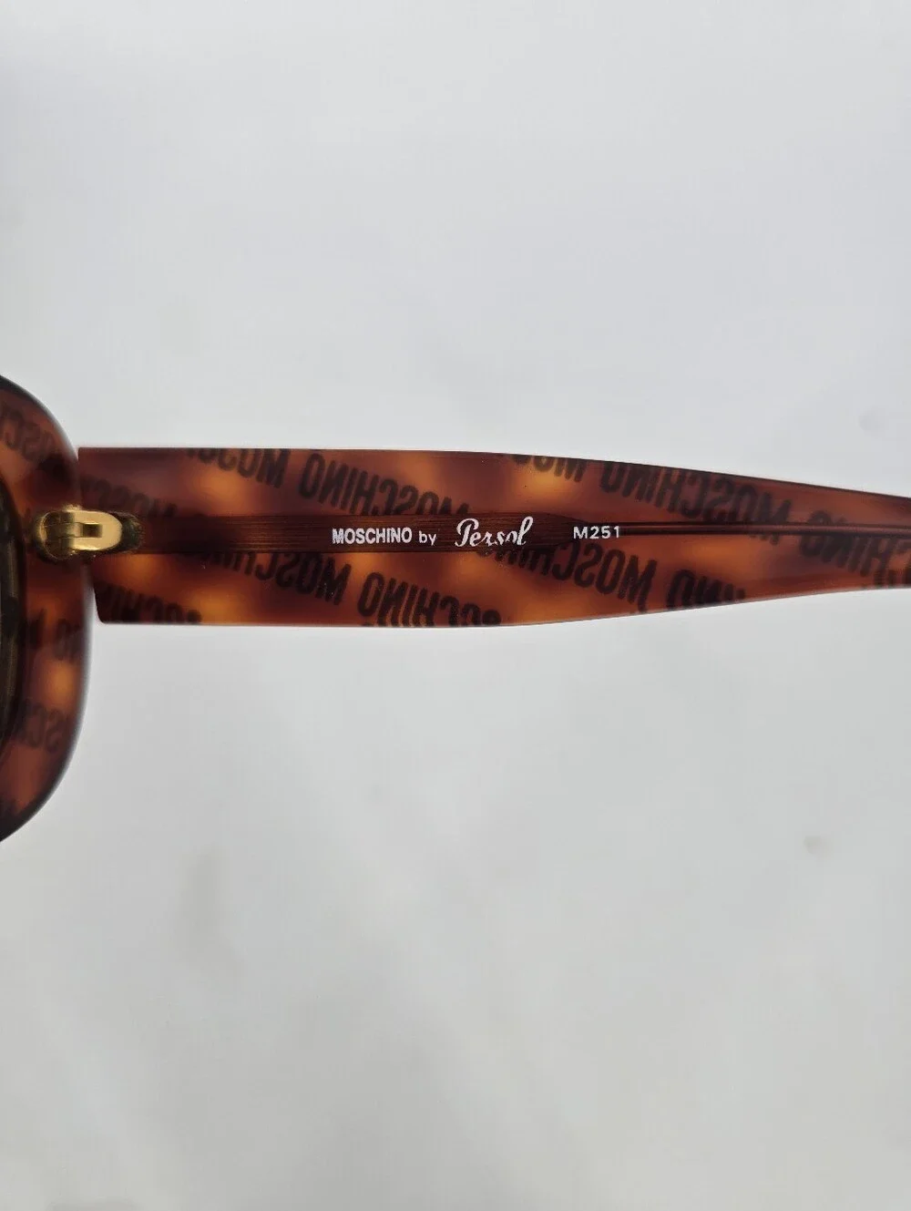 Moschino Brown Havana Tortoise Logo Spellout Sunglasses M251 140mm Made in Italy